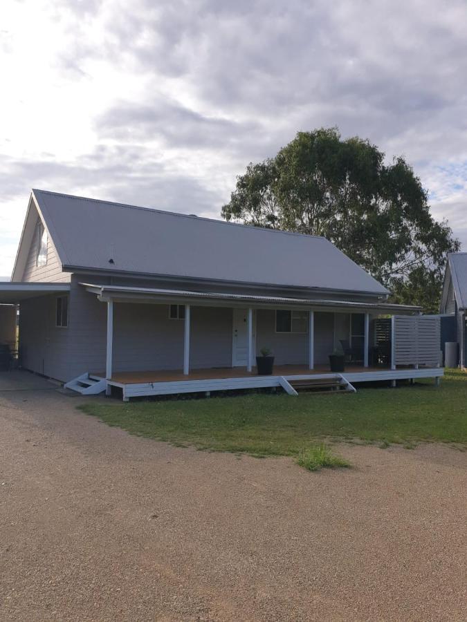 Madigan Wine Country Cottages Lovedale Buitenkant foto