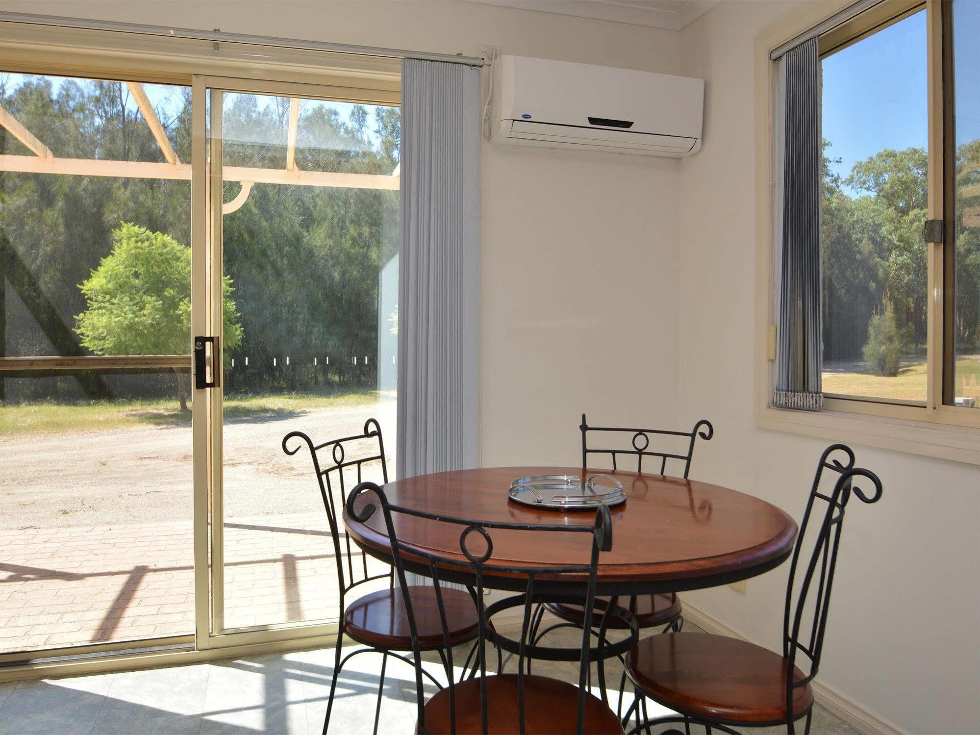 Madigan Wine Country Cottages Lovedale Buitenkant foto