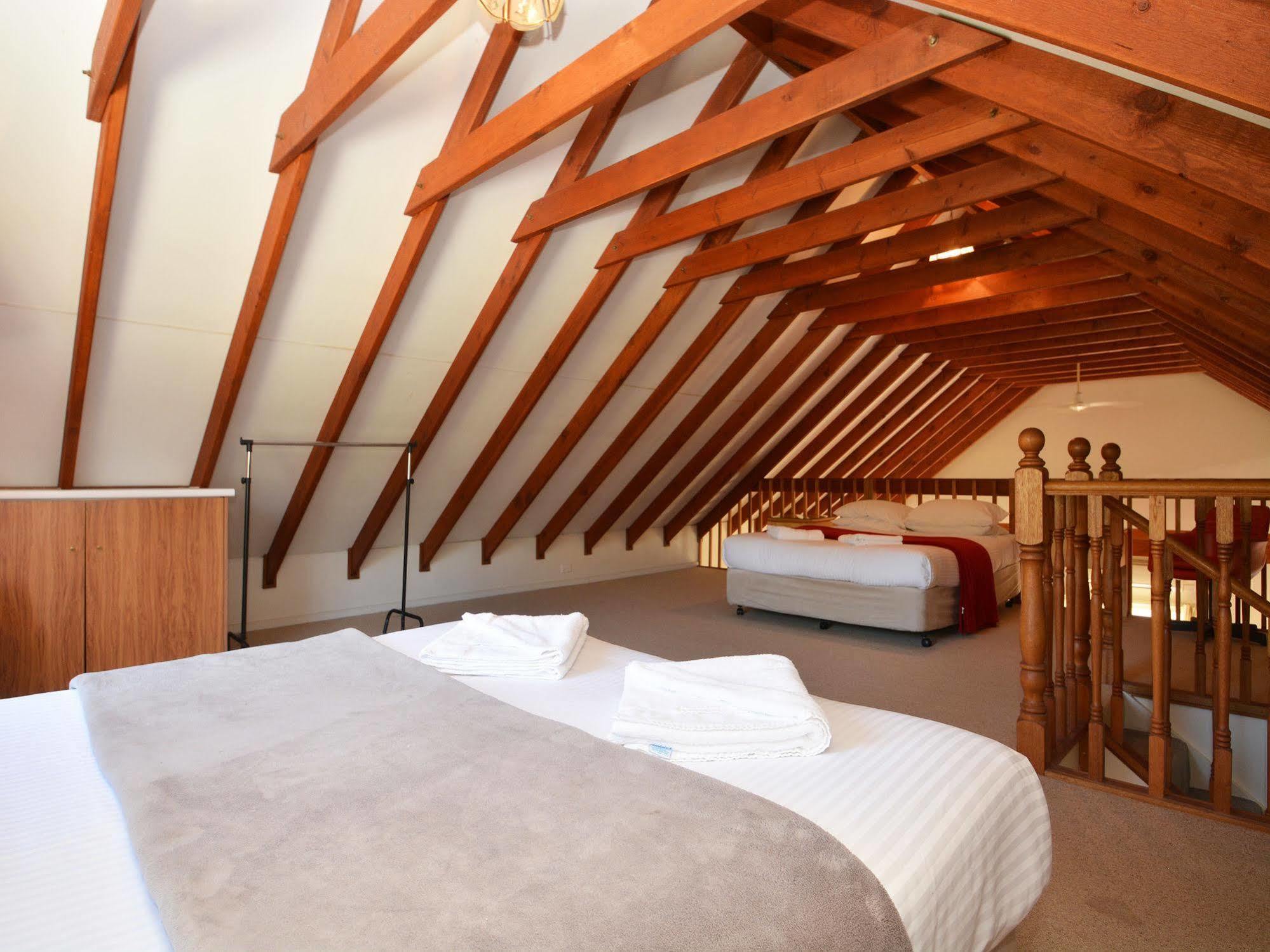Madigan Wine Country Cottages Lovedale Buitenkant foto